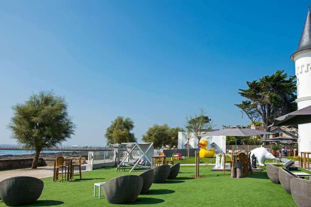 Hotel Chateau Des Tourelles - Relais Thalasso & Spa Pornichet Dış mekan fotoğraf